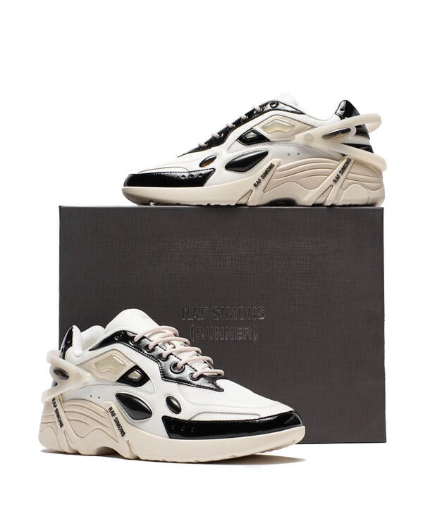 raf-simons-cylon-21-black-